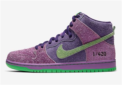 nike 420 dunk 2021|sb dunk high skunk 420 price.